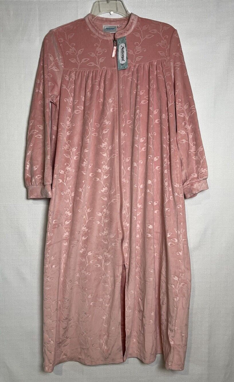 Night Gown Size Small Pink Full Zip Front, Pockets, Soft And Cozy NWT
